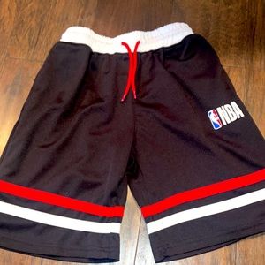 Basketball shorts
